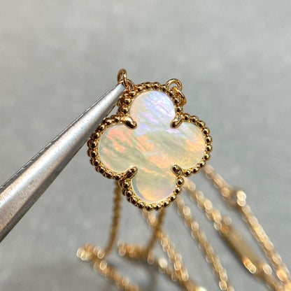 Sophia™ | Verfijnde Ketting met Parelmoer Glans